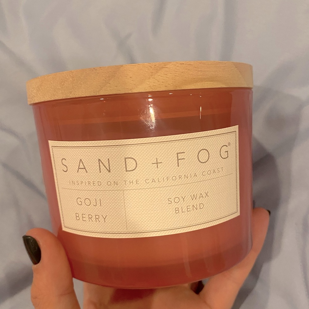 Sand and Fog “Goji Berry” candle